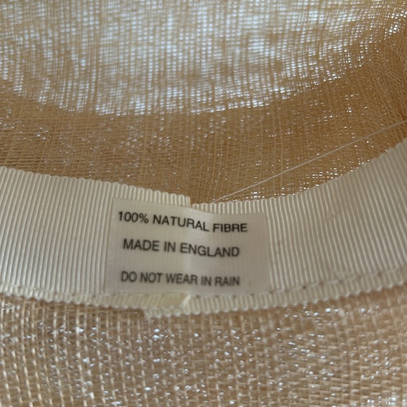 Creamy beige straw hat with straw folded sash, natural fibers, made in England - Picture 4 of 12